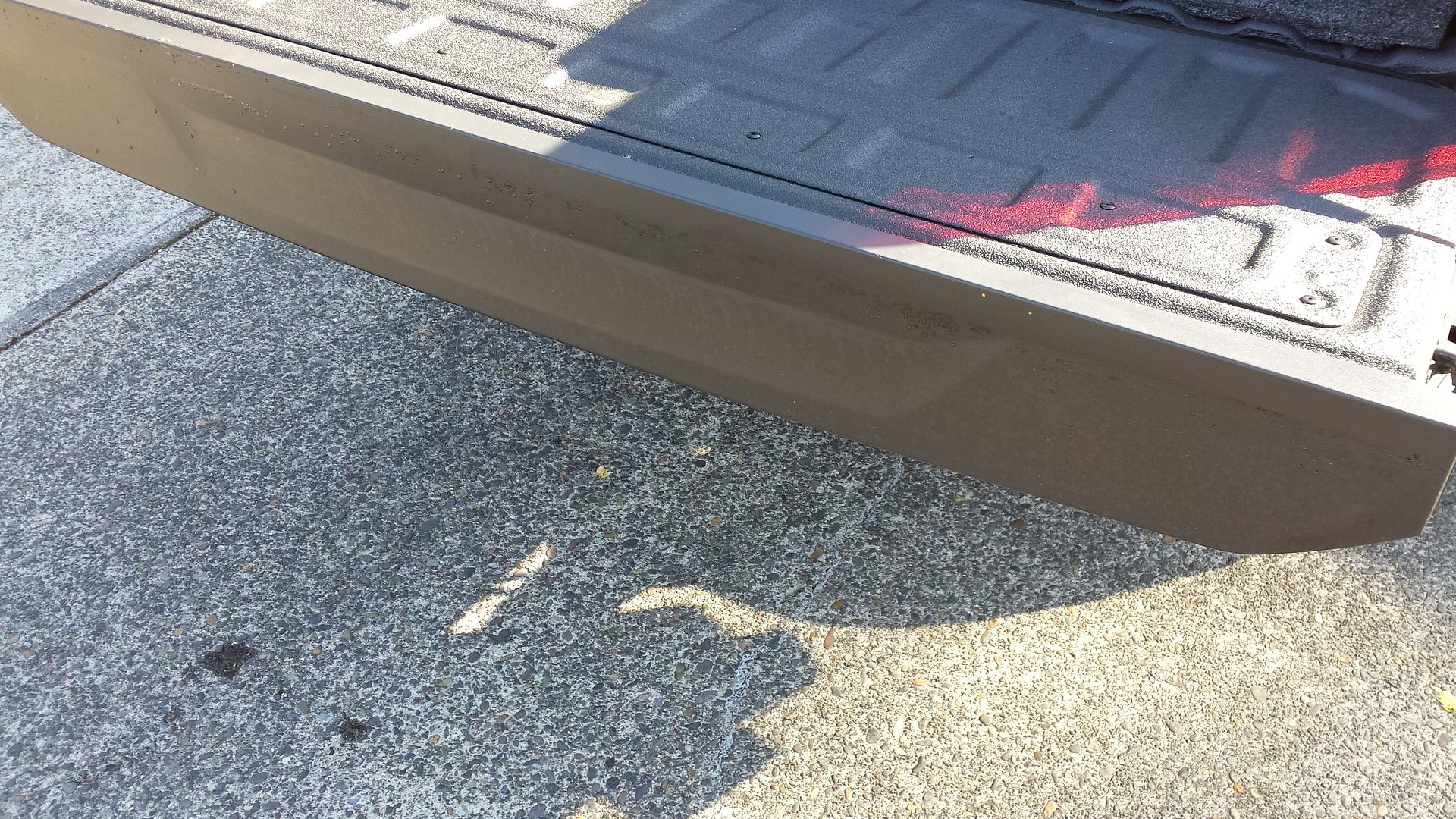 "How to" remove tailgate cap? Chevy Colorado & GMC Canyon